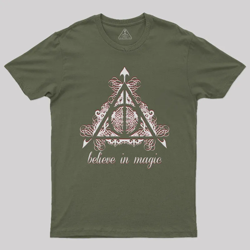 Believe in Magic Geek T-Shirt - Image 4