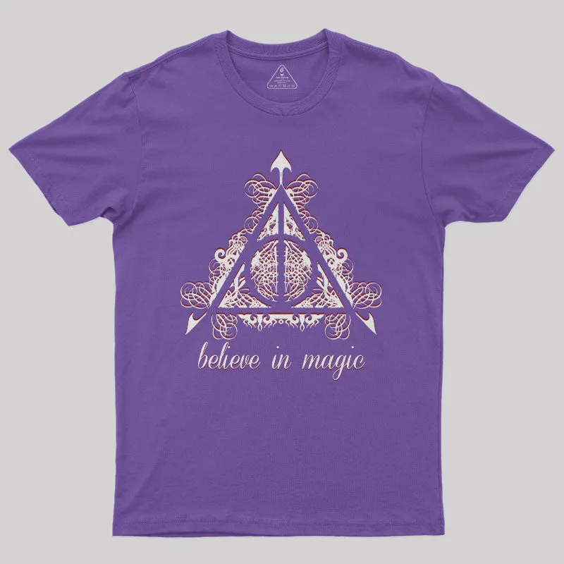 Believe in Magic Geek T-Shirt - Image 5