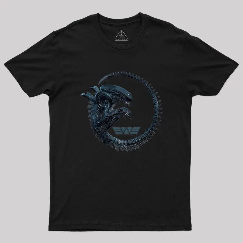 Alternative view of Xenomorph Geek T-Shirt