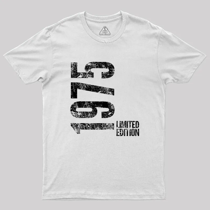 Years Old Vintage 1975 Geek T-Shirt - Image 11