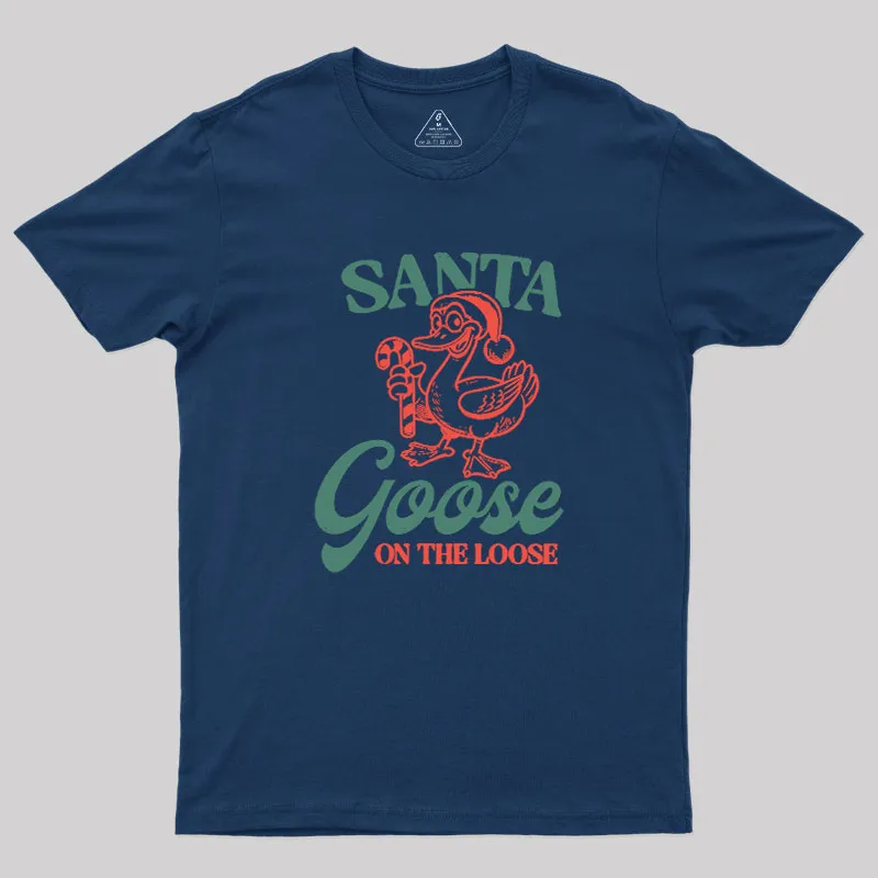 Santa Goose On The Loose Geek T-Shirt - Image 4