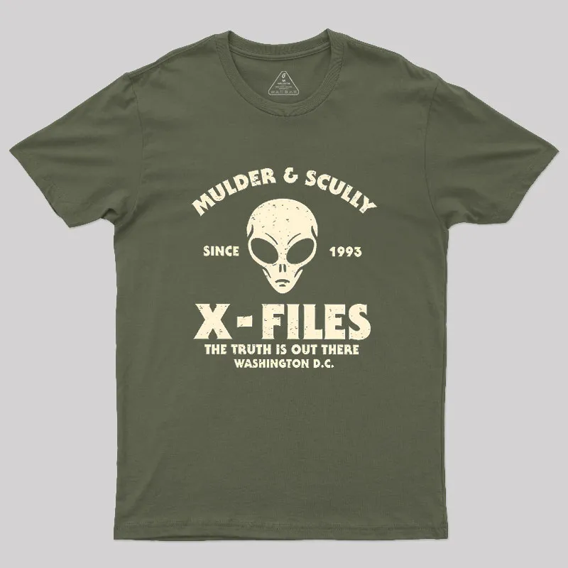 Mulder & Scully Geek T-Shirt - Image 3