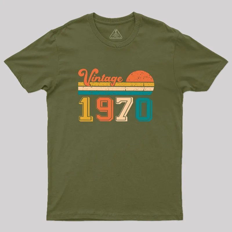 Vintage 1970 Geek T-Shirt - Image 3