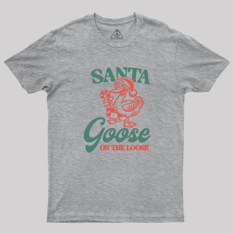Santa Goose On The Loose Geek T-Shirt - Image 2