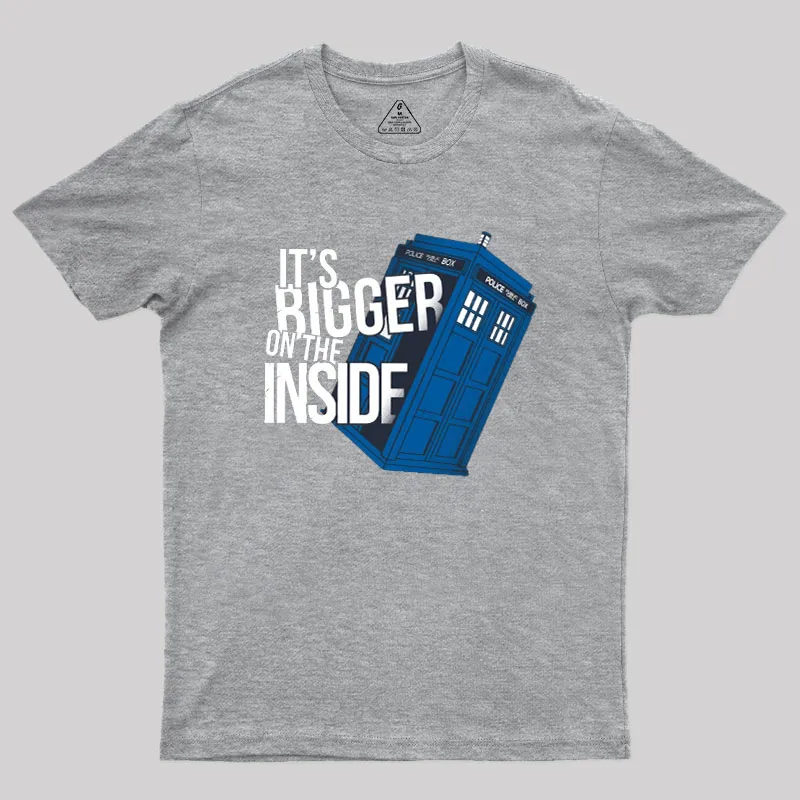 Bigger On The Inside Geek T-Shirt - Image 4
