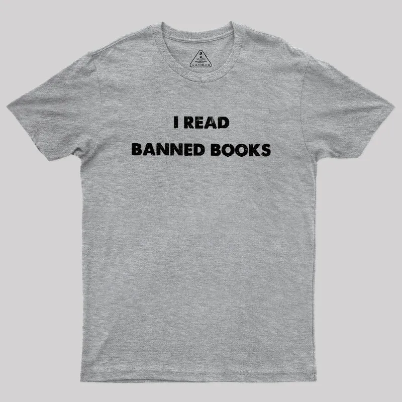 I Read Banned Books Geek T-Shirt - Image 4