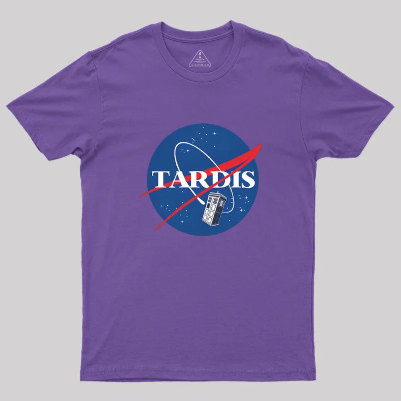 Tardis Geek T-Shirt - Image 5