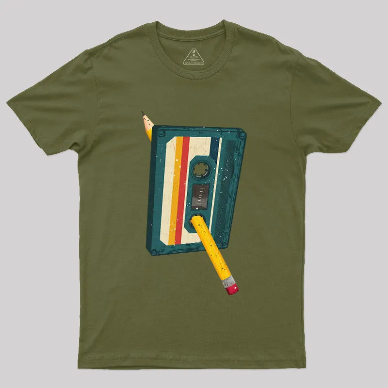 Retro Cassette Geek T-Shirt - Image 3