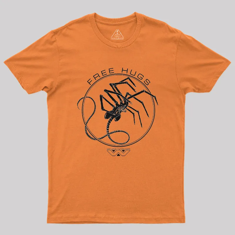 Free Hugs Geek T-Shirt - Image 7