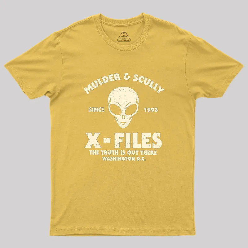 Mulder & Scully Geek T-Shirt - Image 7