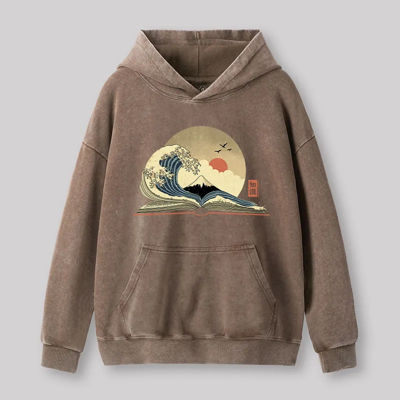 Alternative view of The Great Wave of Knowledge Geek Washed Hoodie