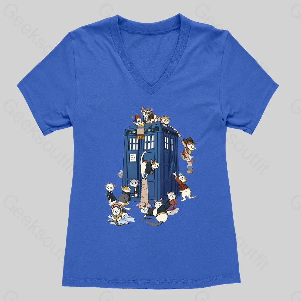 Doctor Cat Women's V-Neck T-shirt - Image 3
