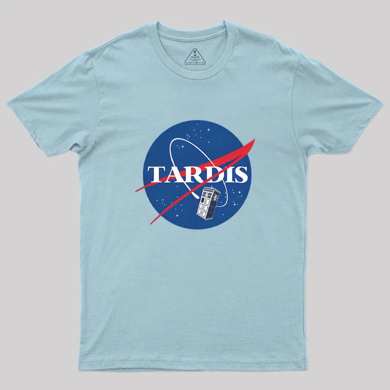 Tardis Geek T-Shirt - Image 9